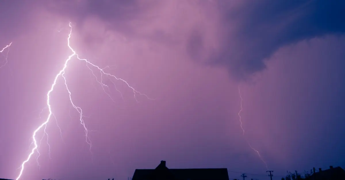 Pourquoi installer un parafoudre dans votre maison