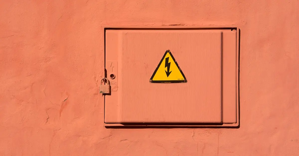 Les normes électriques à respecter pour une maison sécurisée